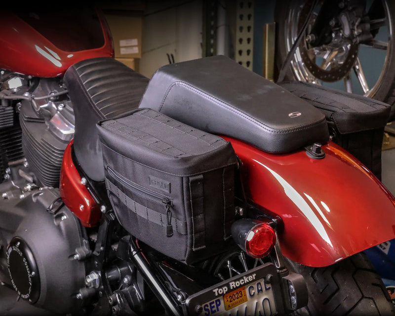 Thrashin Supply Hard Mount sadeltaskeholdere til Harley