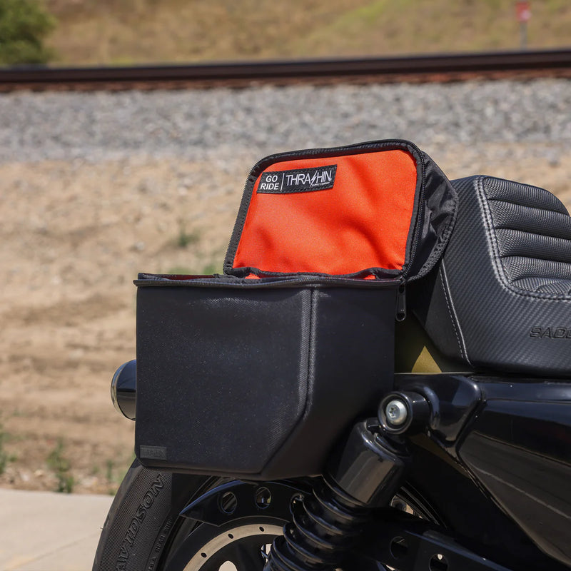 Thrashin Supply Mini Essential 8L sæt motorcykeltasker til overkastning