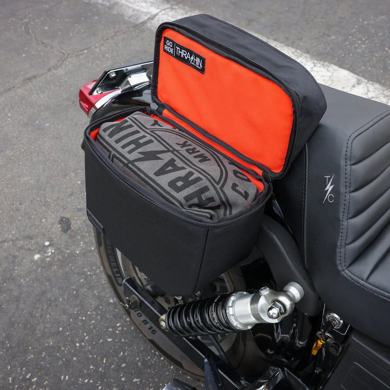 Thrashin Supply Essential Base 10L Throw-Over motorcykeltaske-sæt
