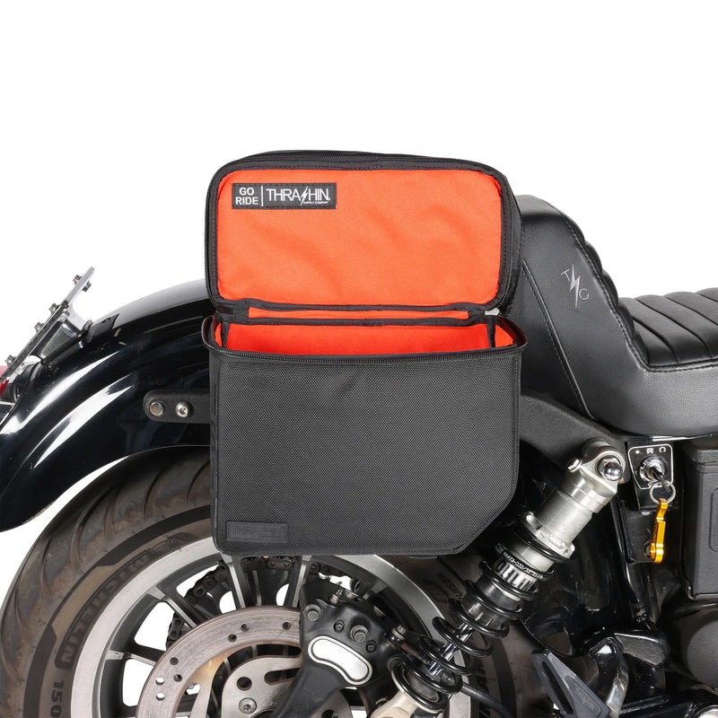 Thrashin Supply Essential Base 10L Throw-Over motorcykeltaske-sæt