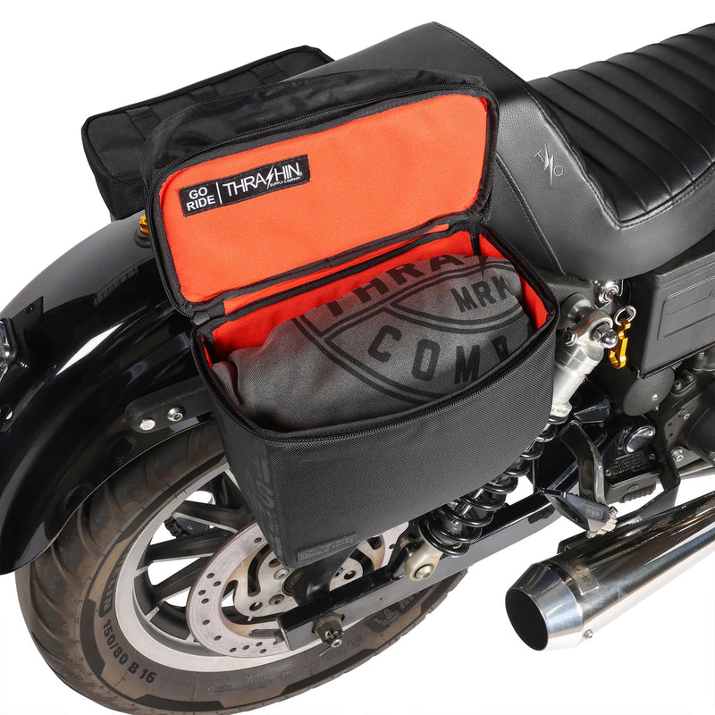 Thrashin Supply Essential Base 10L Throw-Over motorcykeltaske-sæt