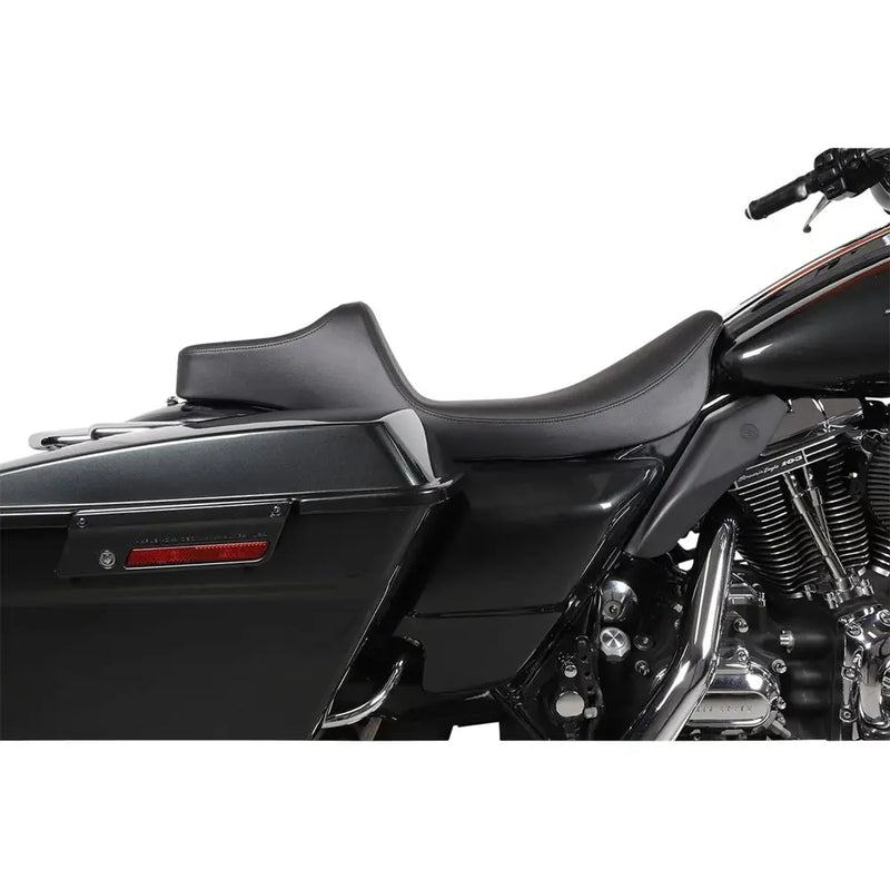 Drag Specialties Predator III sæde med udvidet rækkevidde til Harley 