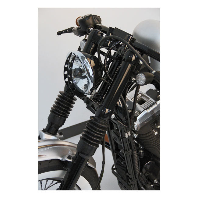 CULTWERK Damask / Gaffelkåpa / Bälg Cult-Werk 2-piece upper fork cover kit. Softail 18-21 / Dyna 06-17 / V-Rod 02-11 / Sportster 04-21 Customhoj