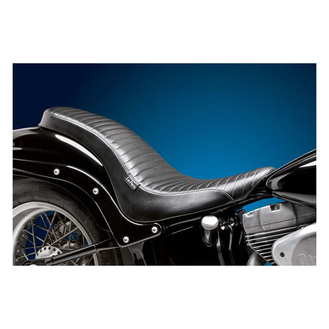 Le Pera HD Softail sadlar 06-17 Softail med 200mm däck Le Pera Cobra 2-Up Sadel. Pleated Softail 84-17 Customhoj